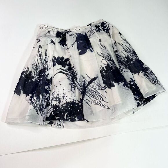 Calvin Klein Skirt Womens 14 Black & White Floral Print Silk Mini Pleated NWT - Picture 5 of 9